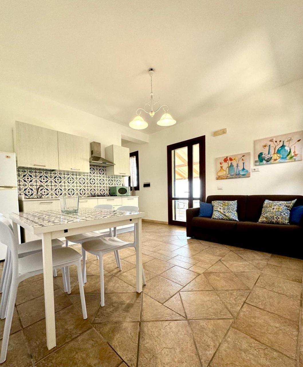Villa Lo Scoglio أسشيا المظهر الخارجي الصورة